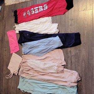 Bundle of random pajamas